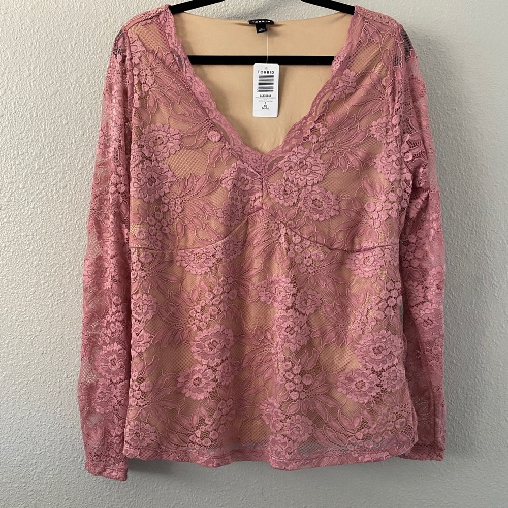 NWT Torrid Stretch Lace Surplice Fitted Long Sleeve Top 0 Coquette Feminine